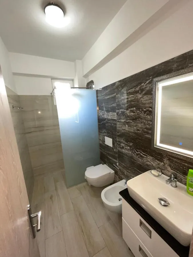 Garden Villa Apartments Sarande