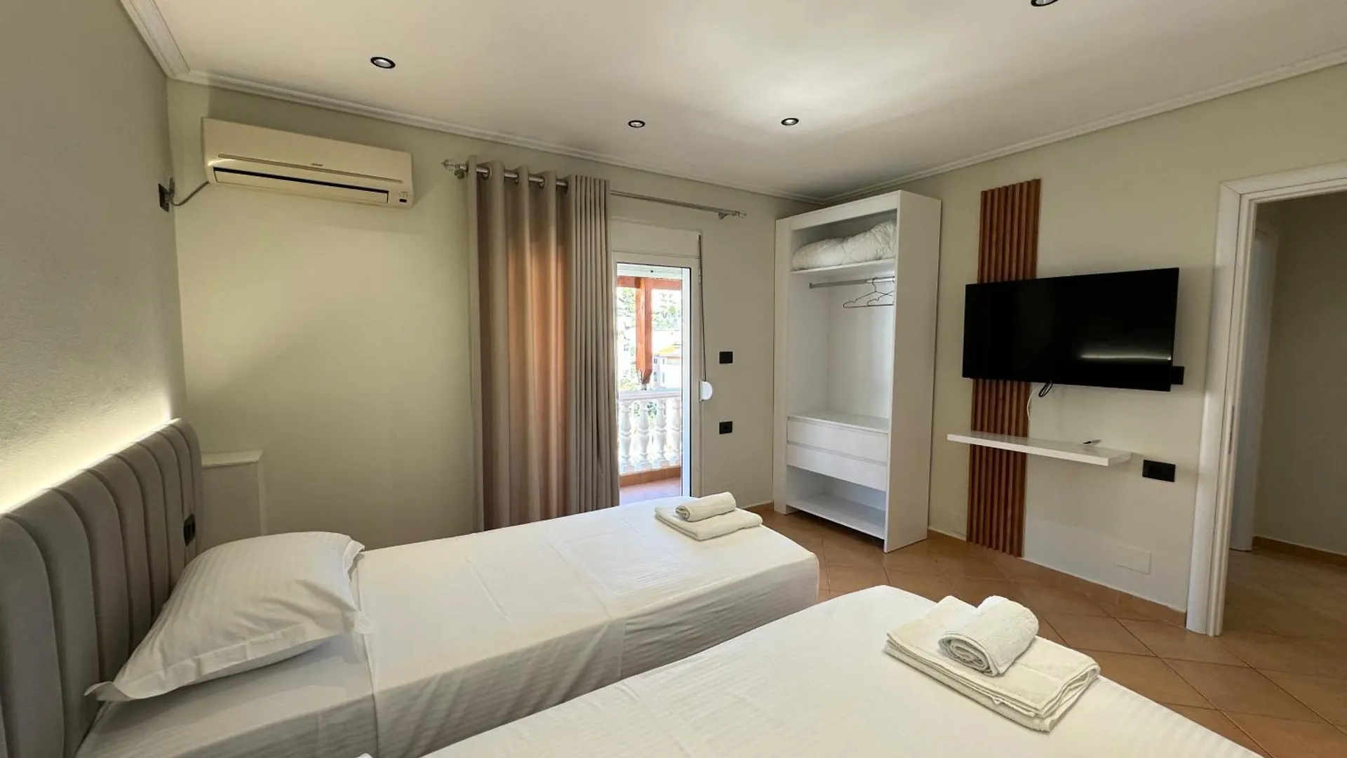 Garden Villa Apartments Sarande
